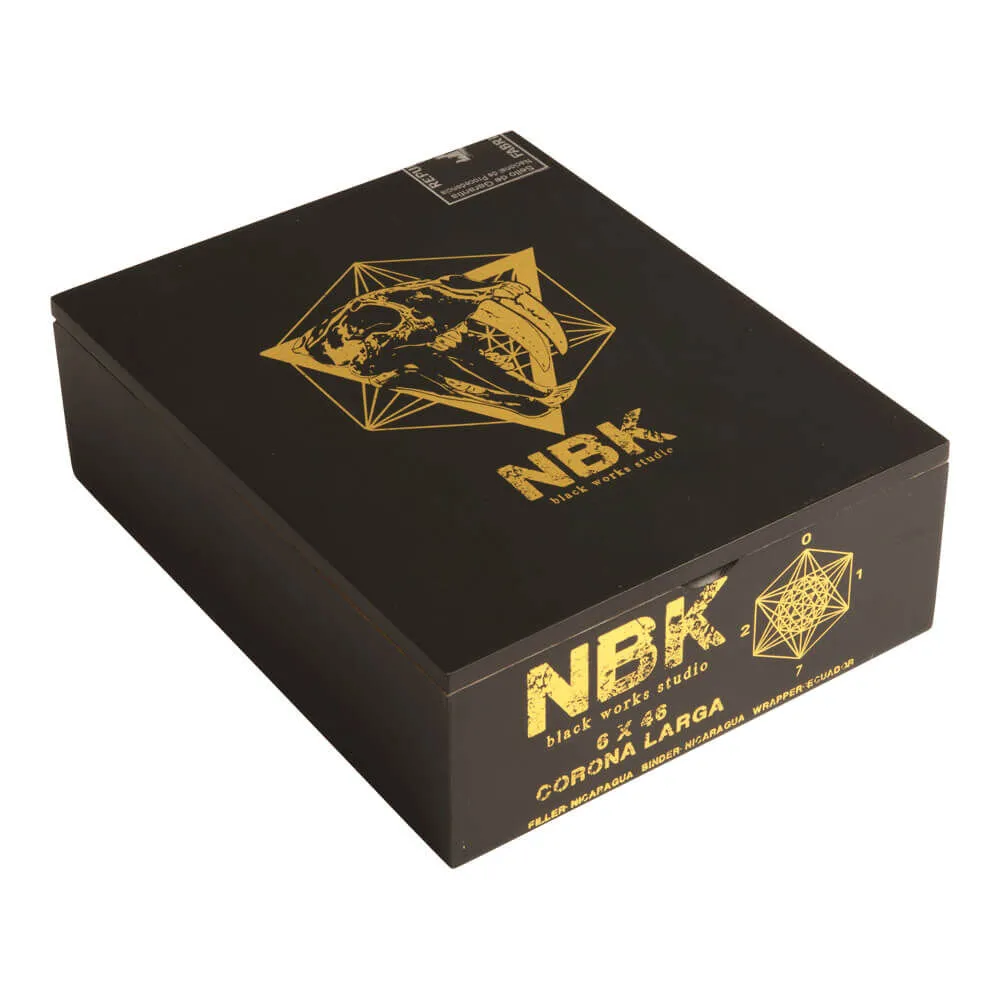 Tabachaze Black Works Studio NBK Corona Larga 6 x 46 2