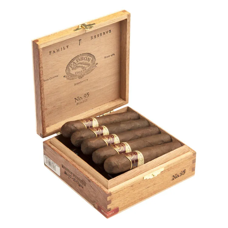 Tabachaze Padron Family Reserve No. 95 Maduro Cigar 4.75 x 60 1