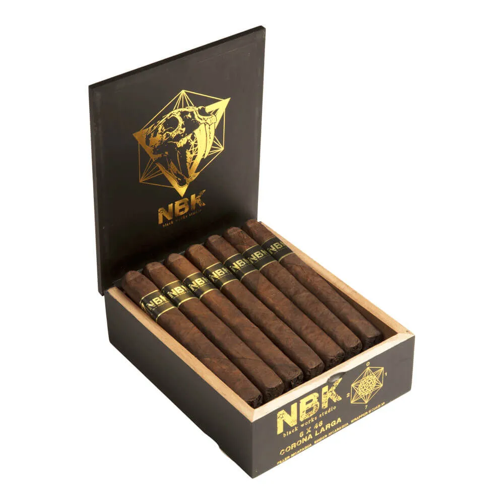 Tabachaze Black Works Studio NBK Corona Larga 6 x 46 1