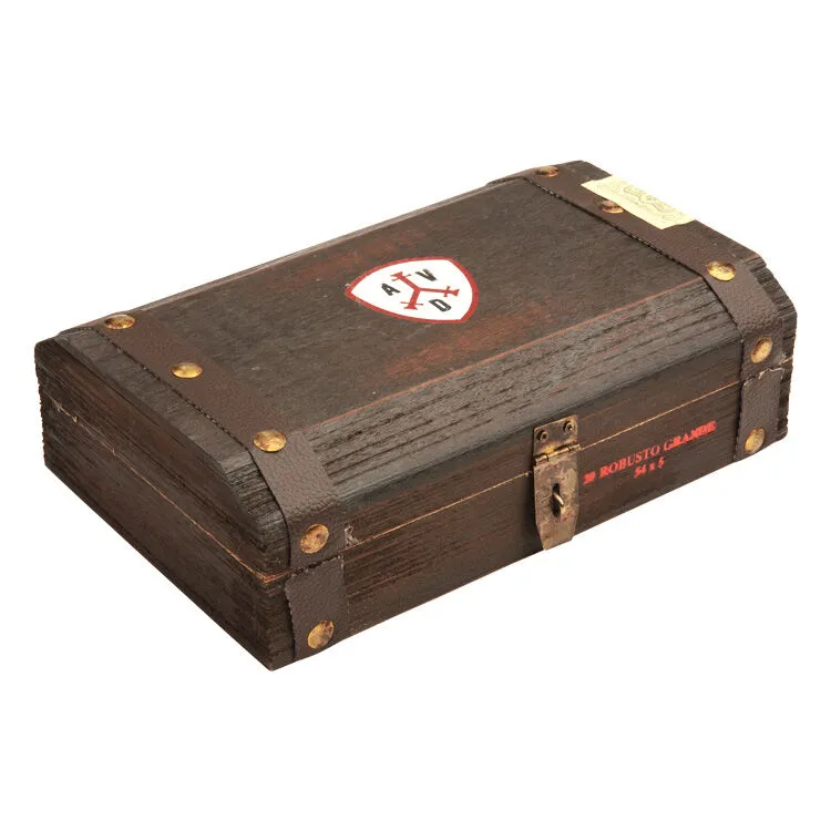Tabachaze ADVentura The Explorer Cigar Robusto Grande 6 x 54 2