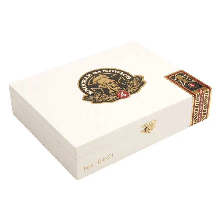 Tabachaze Knuckle Sandwich Toro Connecticut Cigar 6 x 54 2